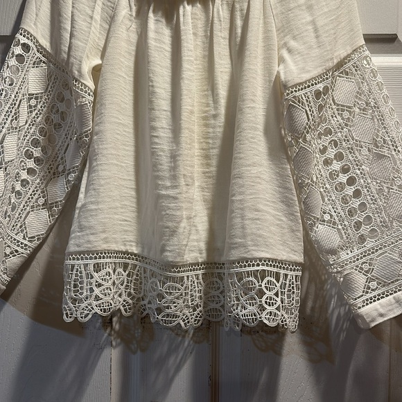Ramy Brook Lyndsey Off Shoulder Lace Sleeve Top Soft White XS P - Picture 7 of 9